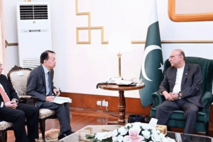 Chinese Firm to Establish Textile Parks in Pakistan