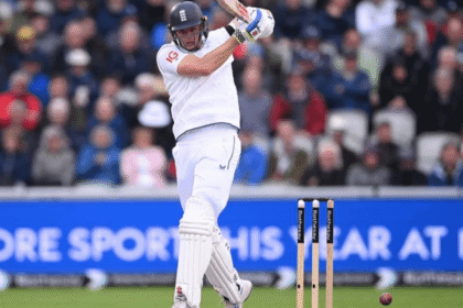 England Take Lead as Smith's Steady 72 Shines on Rain-Hit Day 2