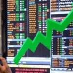 Pakistan Stock Market Soars, KSE-100 Gains 950 Points